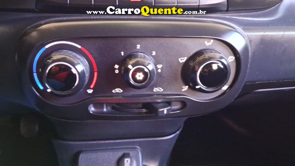 Fiat MOBI 1.0 EVO FLEX LIKE. MANUAL - Loja