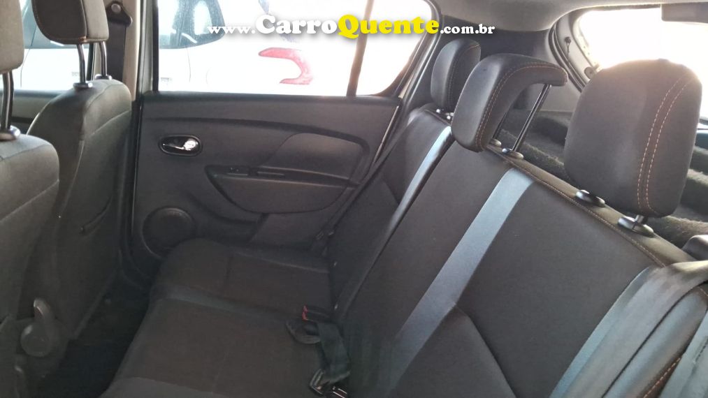 Renault SANDERO 1.6 16V SCE FLEX STEPWAY DYNAMIQUE EASY-R - Loja