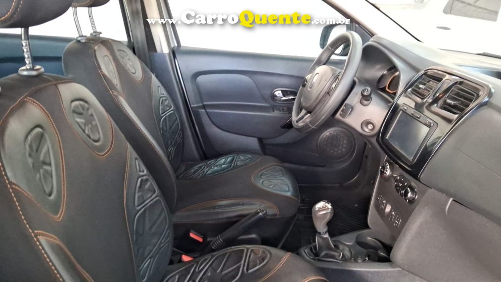 Renault SANDERO 1.6 16V SCE FLEX STEPWAY DYNAMIQUE EASY-R - Loja