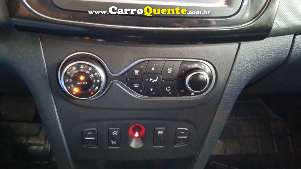 Renault SANDERO 1.6 16V SCE FLEX STEPWAY DYNAMIQUE EASY-R - Loja