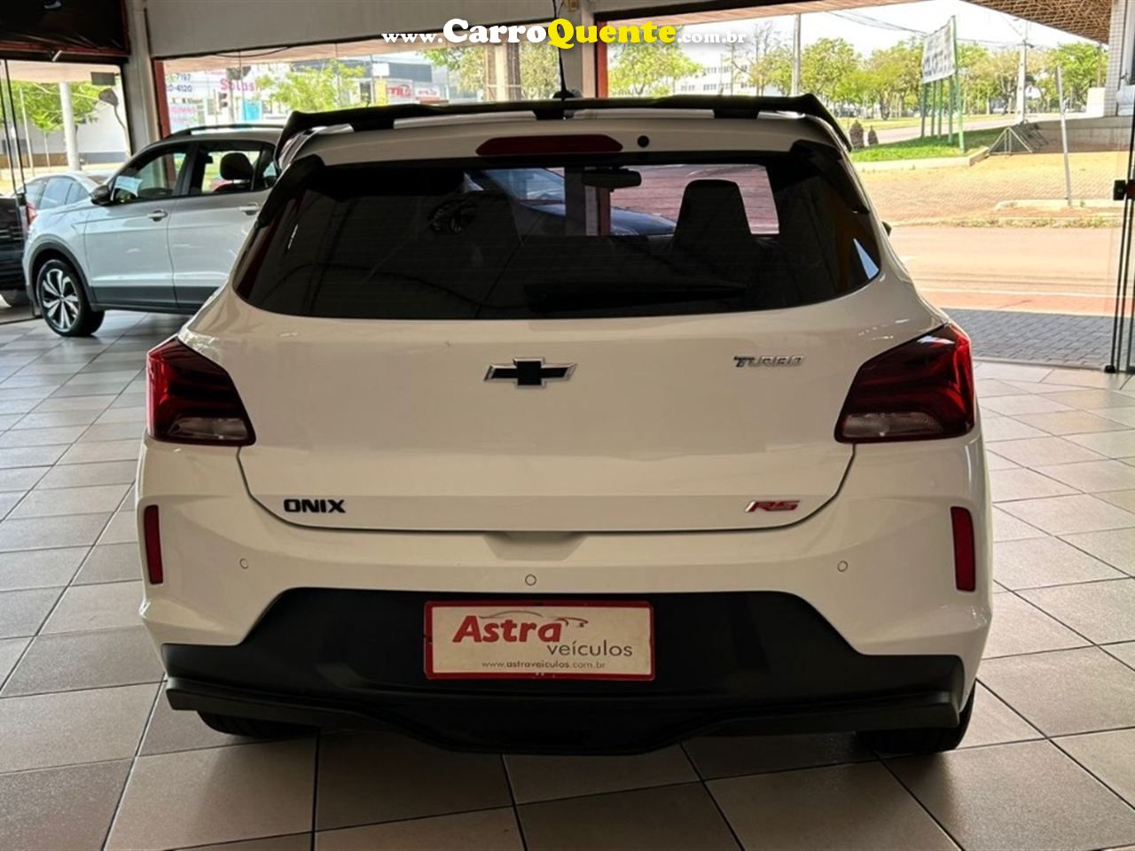 Onix 1.0 Turbo RS (Aut) 2023/2022 Chevrolet - Loja