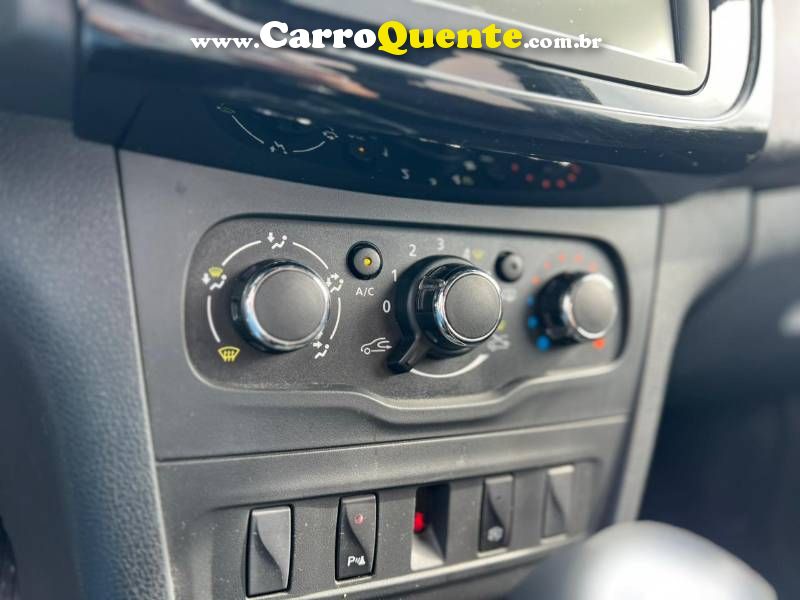 LOGAN Zen Flex 1.0 12V 4p Mec. 2023/2023 Renault - Loja