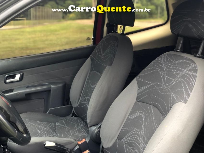 Fiat STRADA 1.4 MPI WORKING CD 8V FLEX 2P MANUAL - Loja