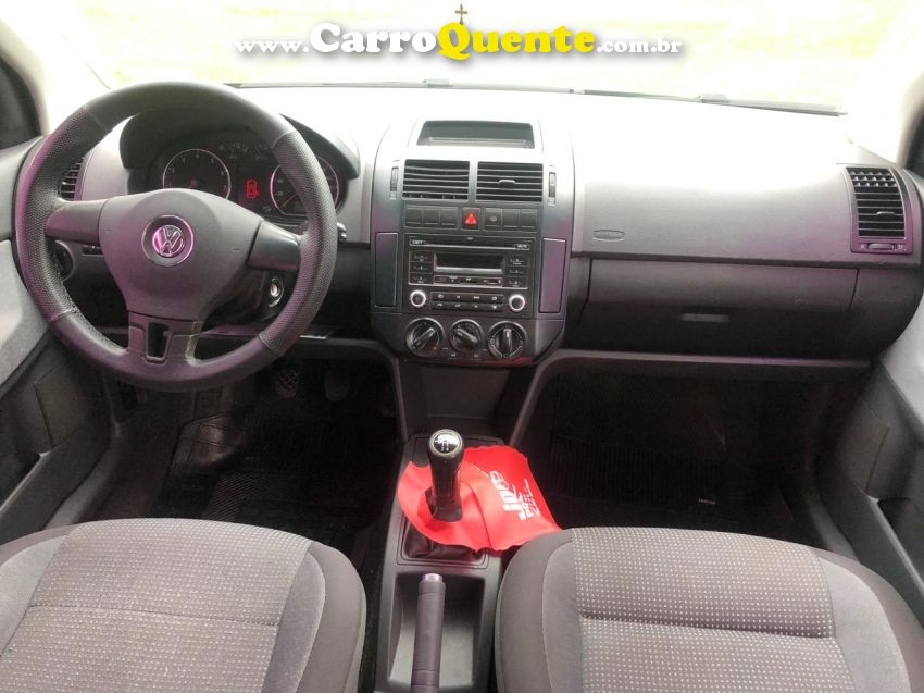Volkswagen POLO 1.6 MI SPORTLINE 8V FLEX 4P MANUAL - Loja