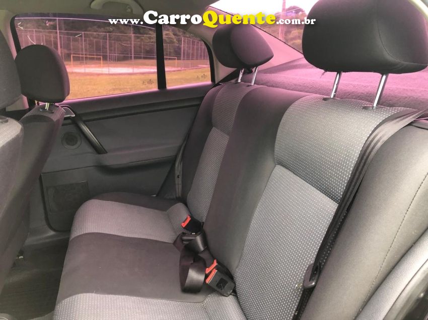 Volkswagen POLO 1.6 MI SPORTLINE 8V FLEX 4P MANUAL - Loja