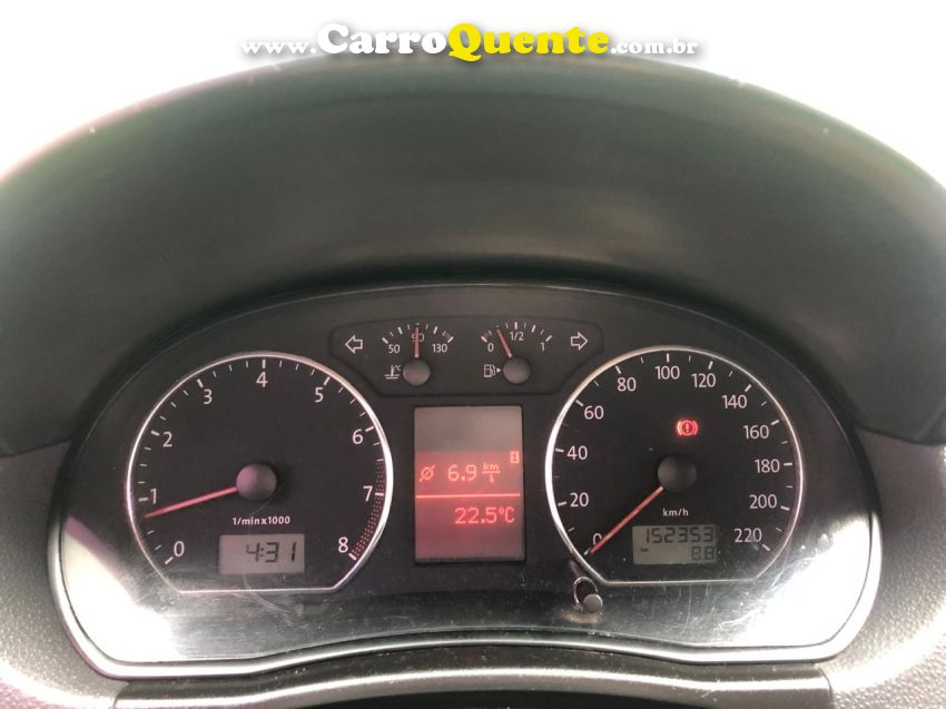 Volkswagen POLO 1.6 MI SPORTLINE 8V FLEX 4P MANUAL - Loja