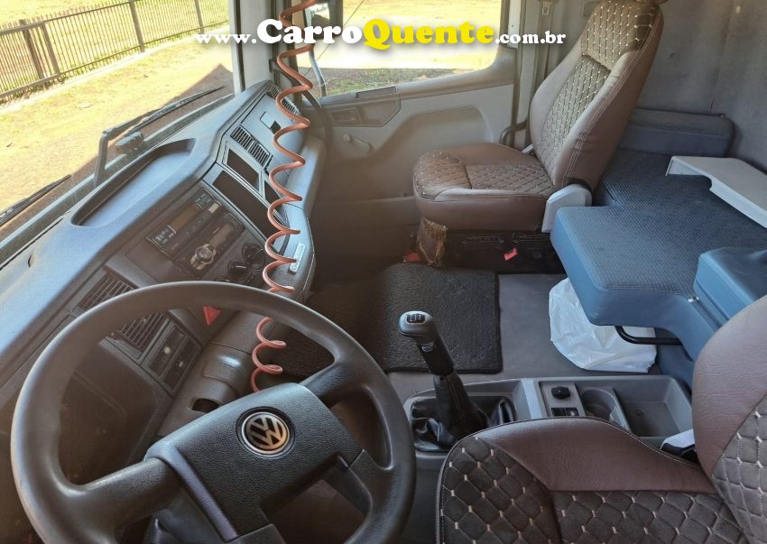 Volkswagen 24250 24-250 E Constellation 3-Eixos - Loja