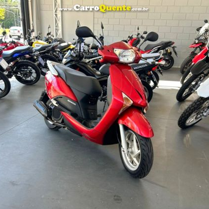 HONDA LEAD 110 2011 Gasolina Automático