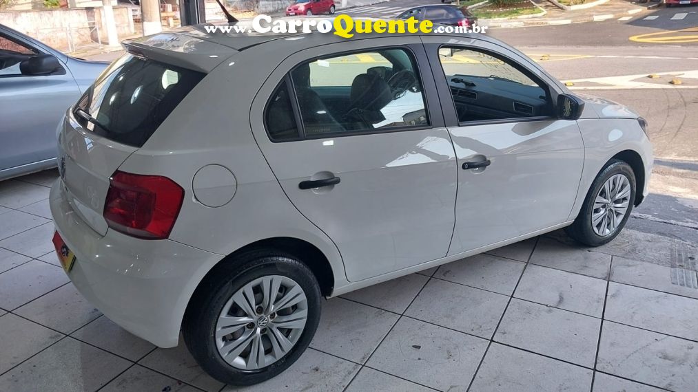 Volkswagen GOL 1.0 12V MPI TOTALFLEX 4P MANUAL - Loja