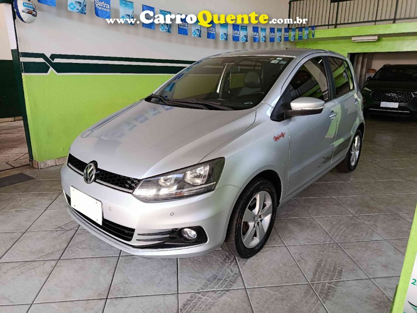 Volkswagen FOX 1.6 MI ROCK IN RIO 8V FLEX 4P MANUAL - Loja