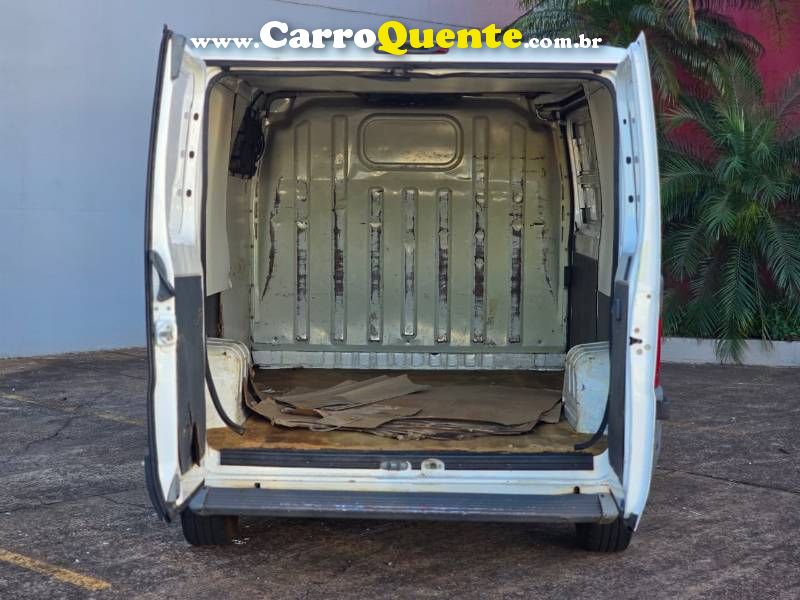 Ducato Cargo Curto 2.3 ME Diesel 2014/2014 Fiat - Loja
