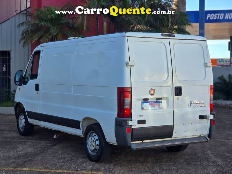 Ducato Cargo Curto 2.3 ME Diesel 2014/2014 Fiat - Loja