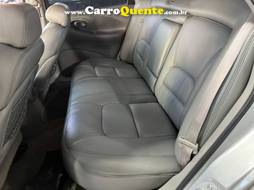 Ford TAURUS 3.0 LX V6 24V GASOLINA 4P AUTOMÁTICO - Loja