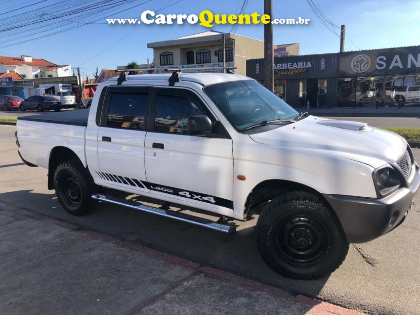 Mitsubishi L200 2.5 GL 4X4 CD 8V TURBO DIESEL 4P MANUAL - Loja