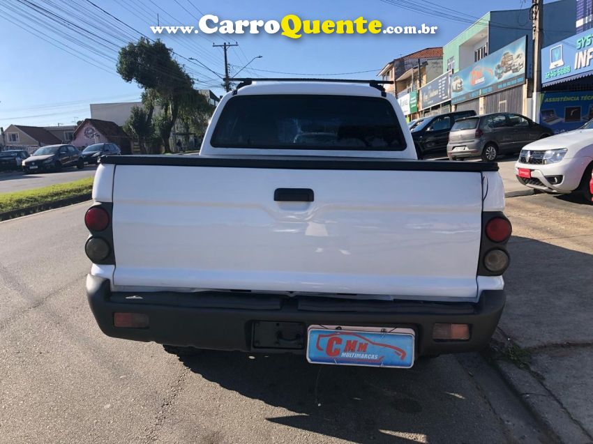 Mitsubishi L200 2.5 GL 4X4 CD 8V TURBO DIESEL 4P MANUAL - Loja