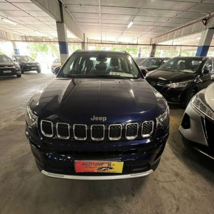 JEEP COMPASS 1.3 T270 TURBO FLEX LONGITUDE AT6