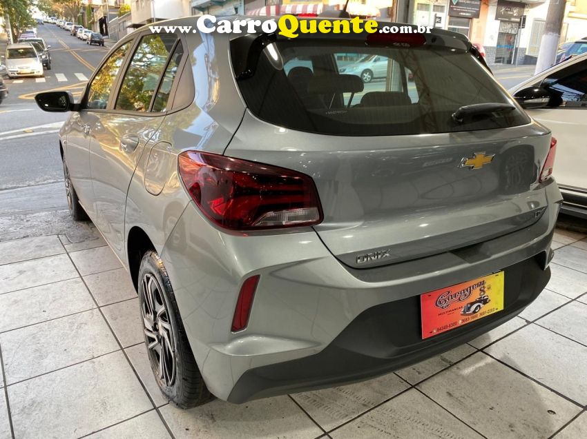 Chevrolet ONIX 1.0 FLEX LT MANUAL - Loja