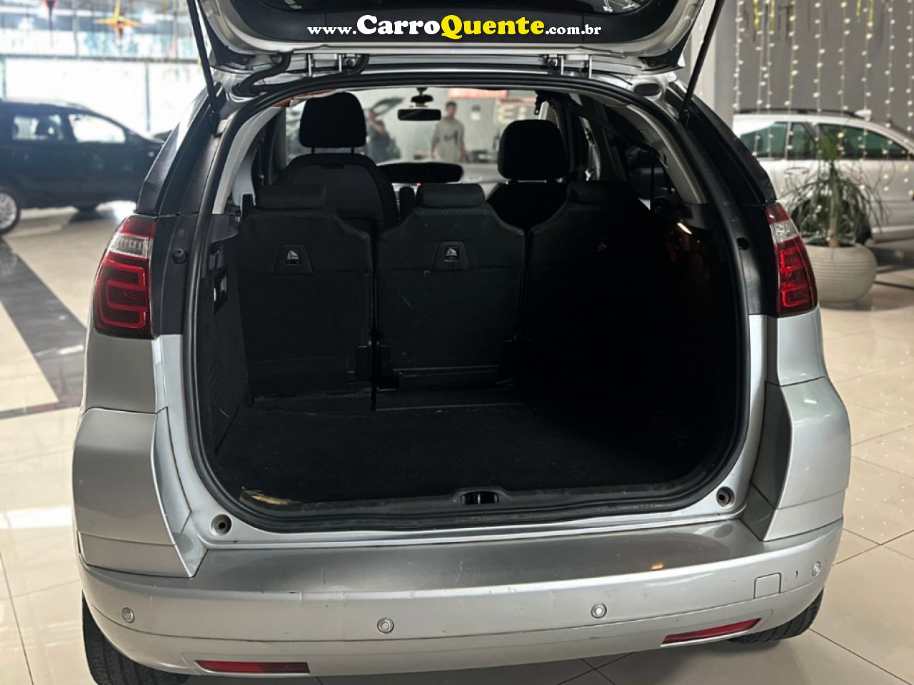 CITROËN   GRAND C4 PICASSO 2.0 16V 143CV AUT   PRATA 2014 2.0 GASOLINA - Loja