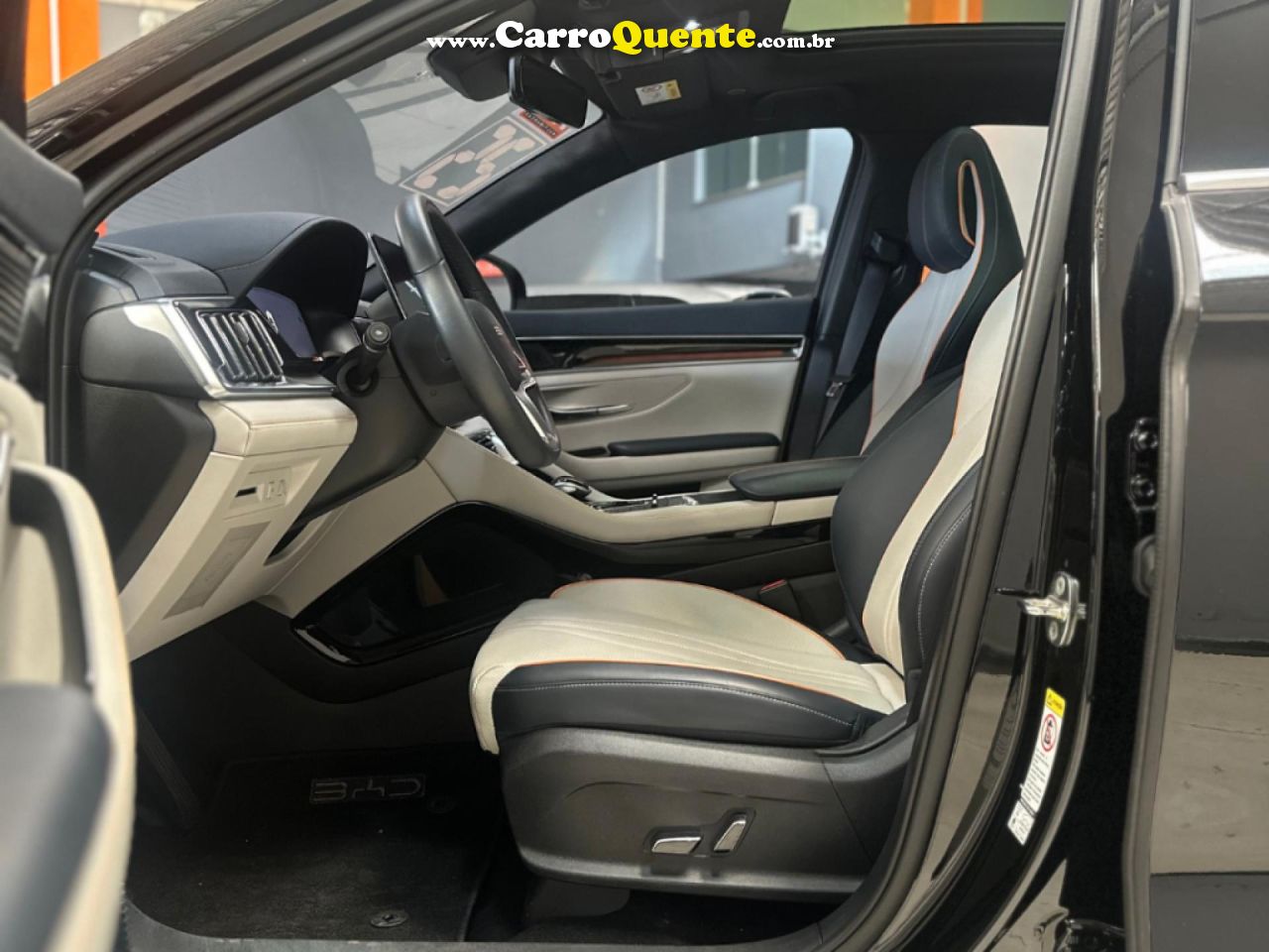 BYD   SONG PLUS 1.5 16V AUT. (HIBRIDO)   PRETO 2025 1.5 GASOLINA E ELÉTRICO - Loja