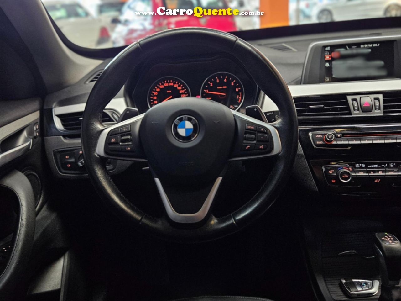 BMW   X1 SDRIVE 20I 2.02.0 TB ACTI.FLEX AUT.   BRANCO 2017 2.0 FLEX - Loja