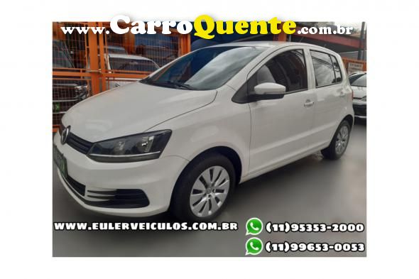 VOLKSWAGEN   FOX TRENDLINE 1.0 FLEX 8V 5P   BRANCO 2015 1.0 FLEX - Loja
