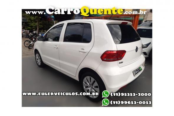 VOLKSWAGEN   FOX TRENDLINE 1.0 FLEX 8V 5P   BRANCO 2015 1.0 FLEX - Loja