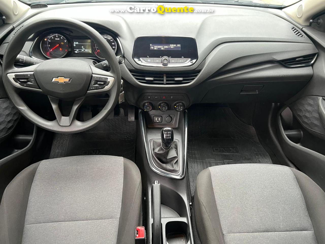 CHEVROLET   ONIX HATCH LT 1.0 8V FLEXPOWER 5P MEC.   PRATA 2025 1.0 FLEX - Loja
