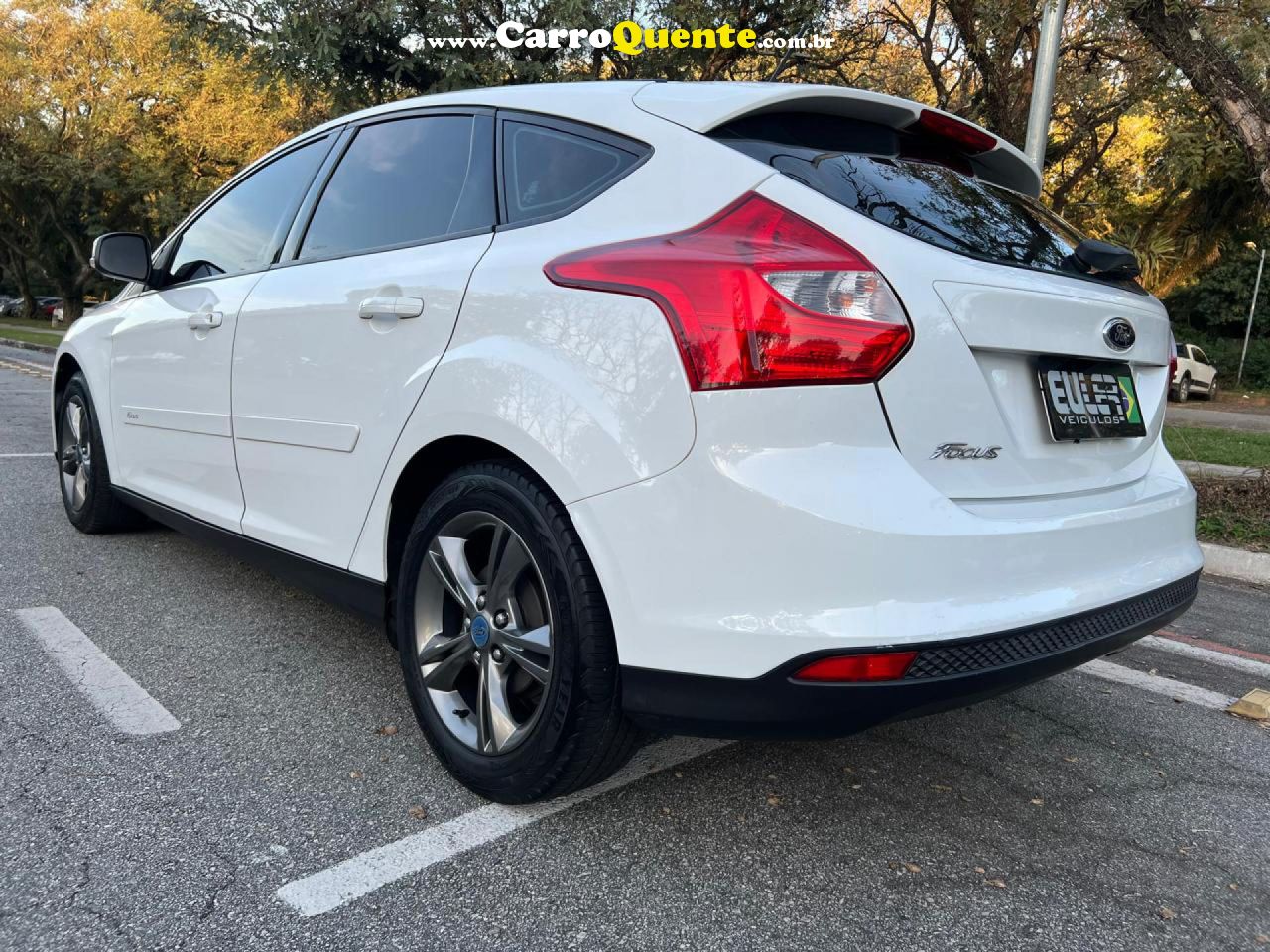FORD   FOCUS 1.6 SSESE PLUS FLEX 8V16V  5P   BRANCO 2015 1.6 FLEX - Loja
