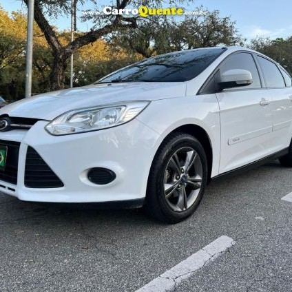 FORD   FOCUS 1.6 SSESE PLUS FLEX 8V16V  5P   BRANCO 2015 1.6 FLEX
