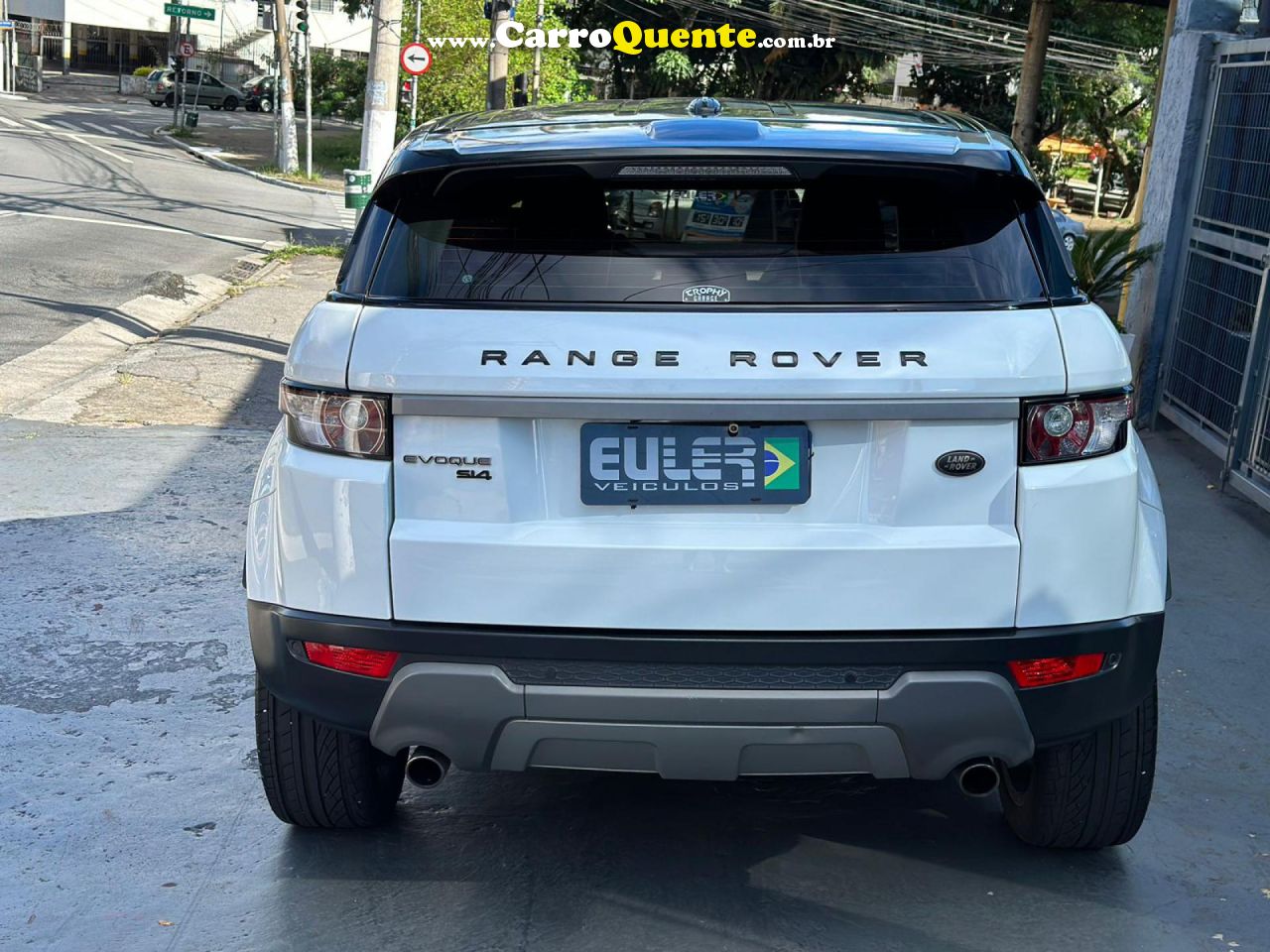 LAND ROVER   RANGE ROVER EVOQUE PURE TECH 2.0 AUT. 5P   BRANCO 2013 2.0 GASOLINA - Loja