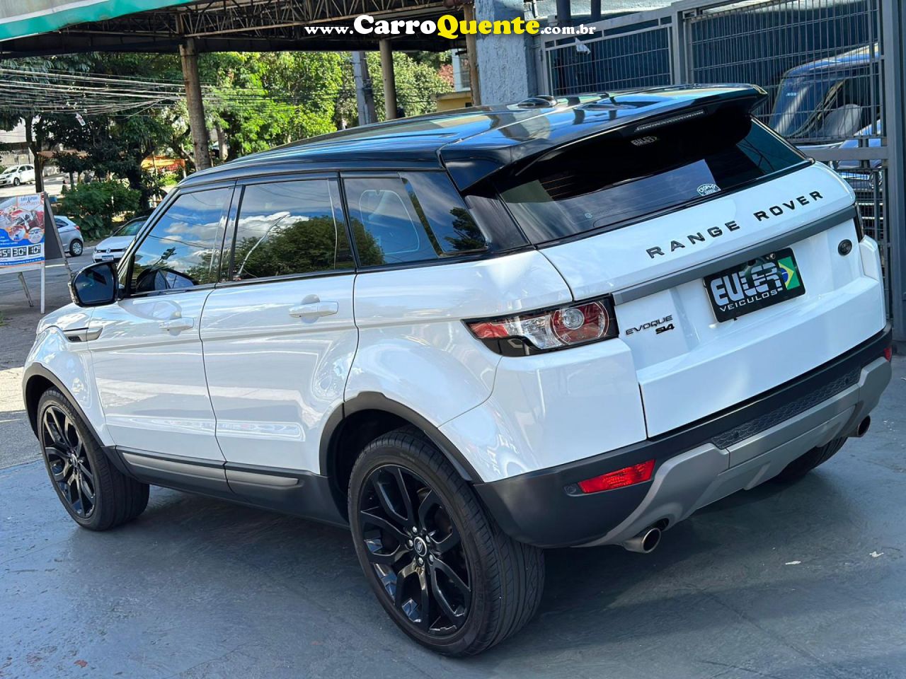 LAND ROVER   RANGE ROVER EVOQUE PURE TECH 2.0 AUT. 5P   BRANCO 2013 2.0 GASOLINA - Loja