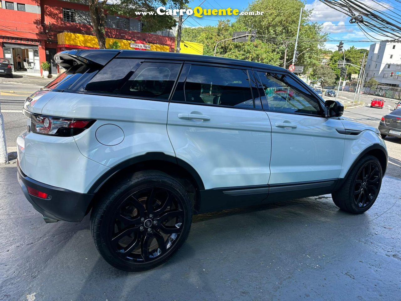 LAND ROVER   RANGE ROVER EVOQUE PURE TECH 2.0 AUT. 5P   BRANCO 2013 2.0 GASOLINA - Loja