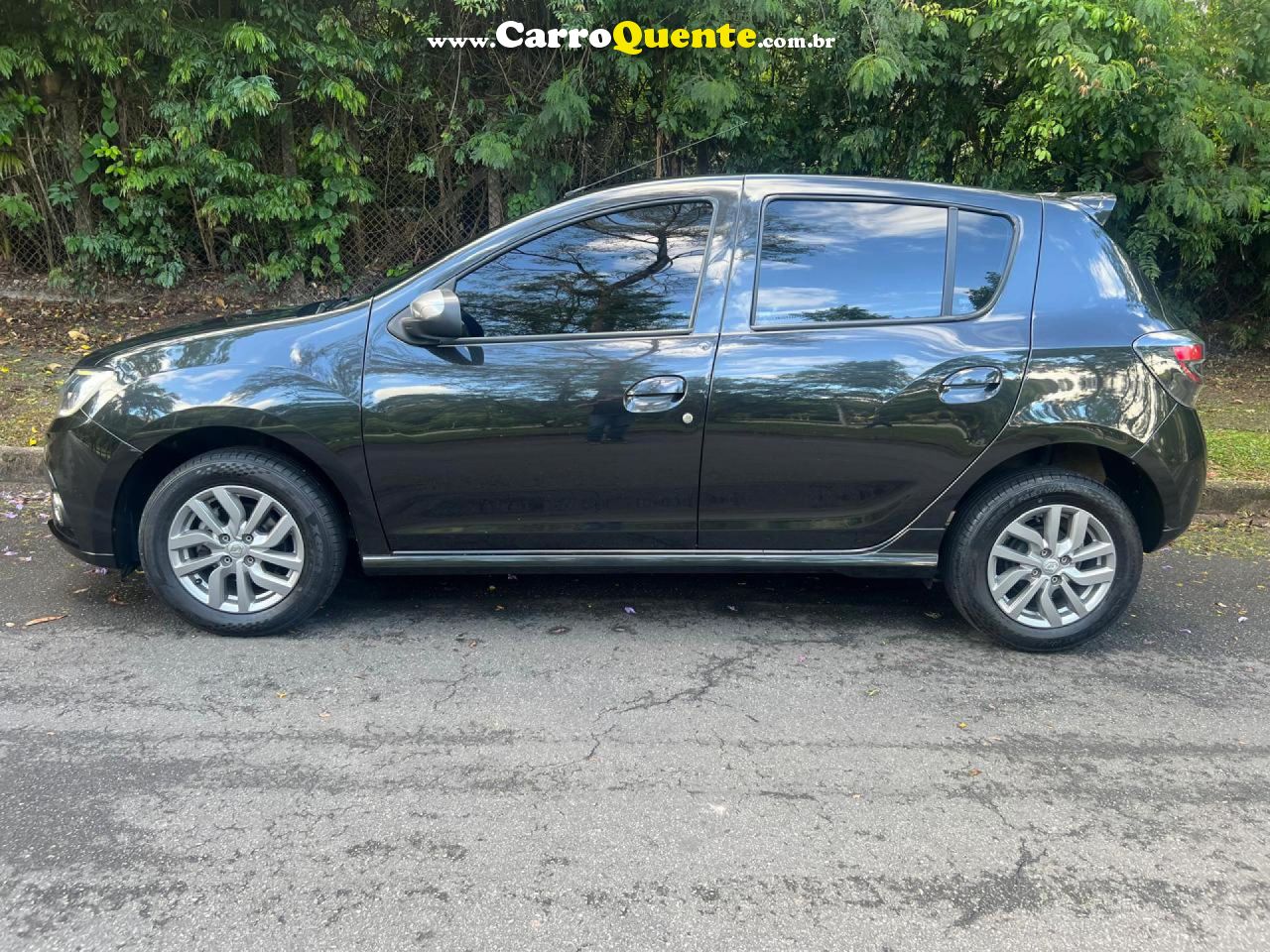 RENAULT   SANDERO GT LINERLIN FLEX 1.0 12V 5P   PRATA 2022 1.0 FLEX - Loja