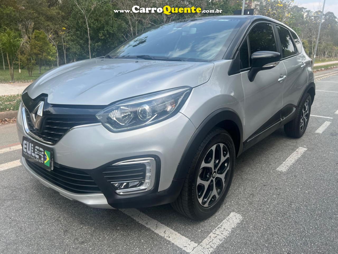 RENAULT   CAPTUR INTENSE 1.6 16V FLEX 5P AUT.   PRATA 2019 1.6 FLEX - Loja