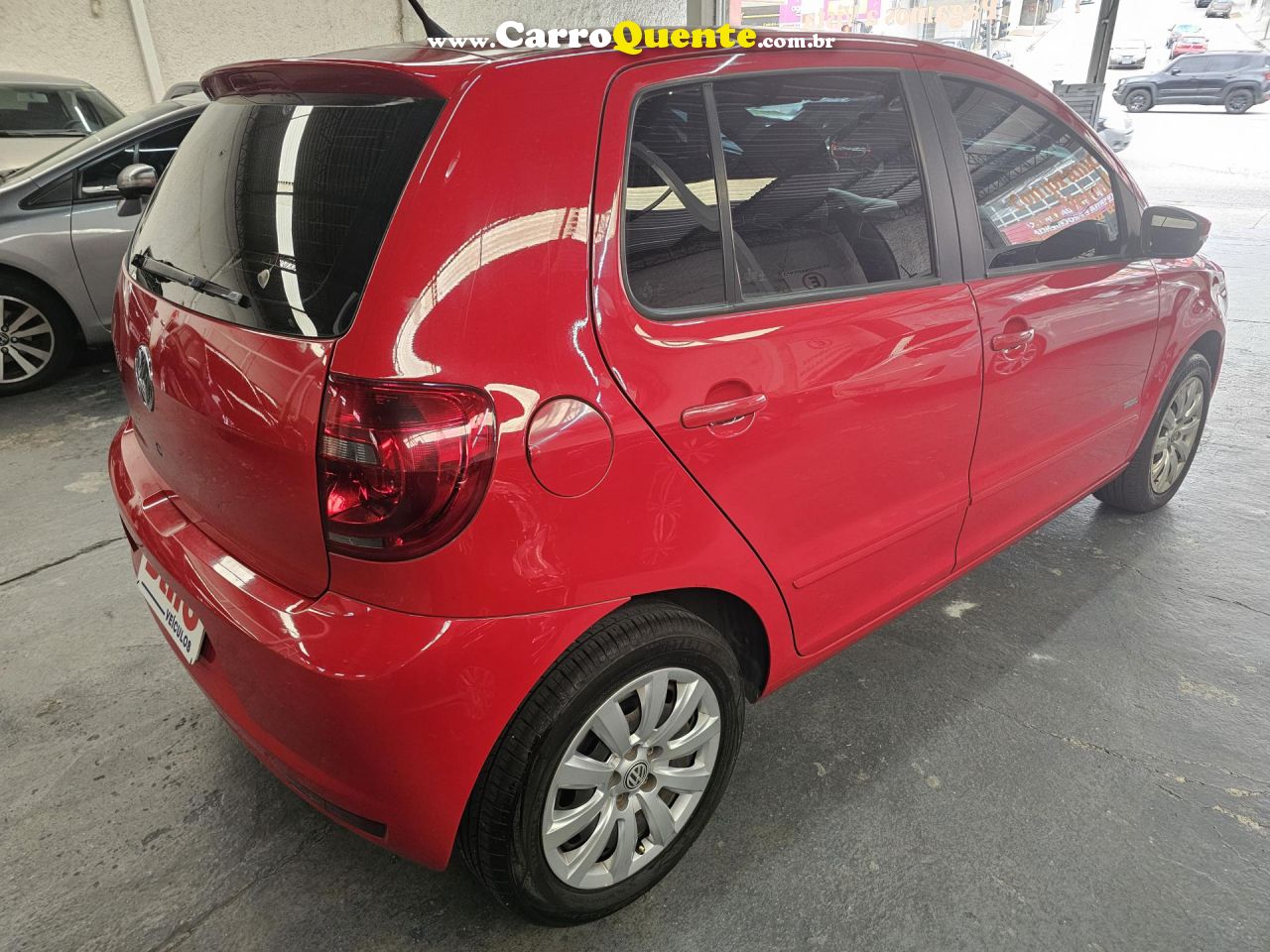 VOLKSWAGEN   FOX 1.0 MI TOTAL FLEX 8V 5P   VERMELHO 2014 1.0 FLEX - Loja