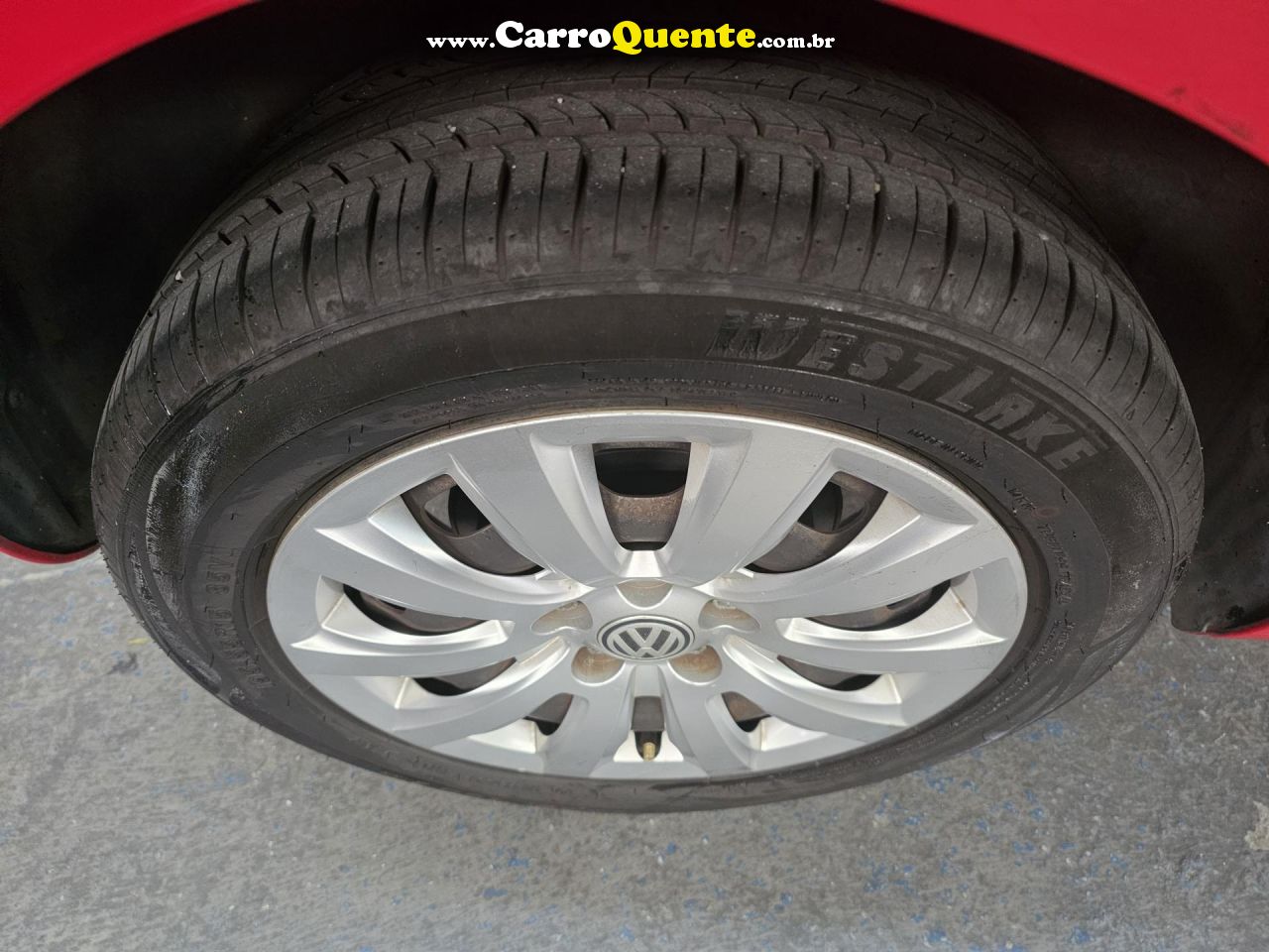 VOLKSWAGEN   FOX 1.0 MI TOTAL FLEX 8V 5P   VERMELHO 2014 1.0 FLEX - Loja