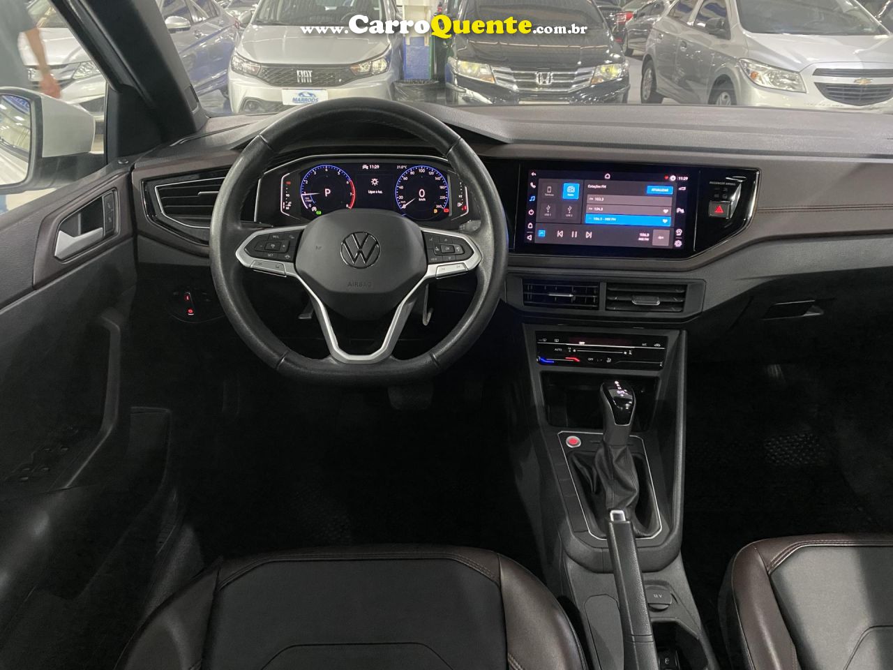 VOLKSWAGEN   VIRTUS HIGHLINE 200 TSI 1.0 FLEX 12V AUT   BRANCO 2023 1.0 FLEX - Loja