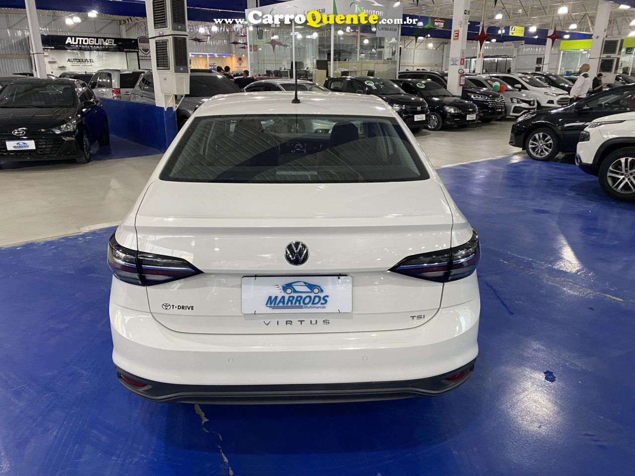 VOLKSWAGEN   VIRTUS TSI 1.0 FLEX 12V 4P AUT.   BRANCO 2024 1.0 FLEX - Loja