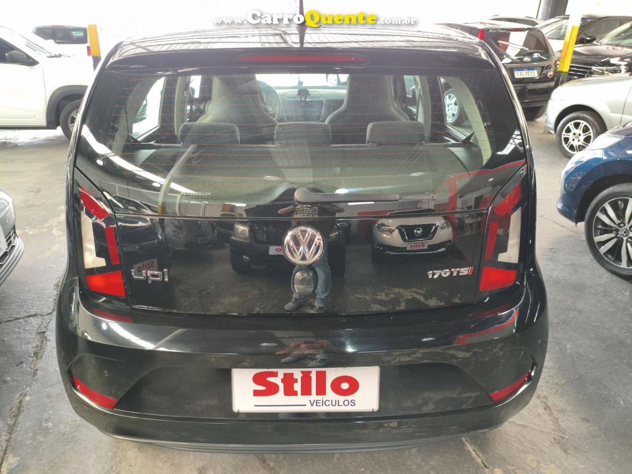 VOLKSWAGEN   UP! CONNECT 1.0 TSI TOTAL FLEX 12V 5P   PRETO 2020 1.0 FLEX - Loja
