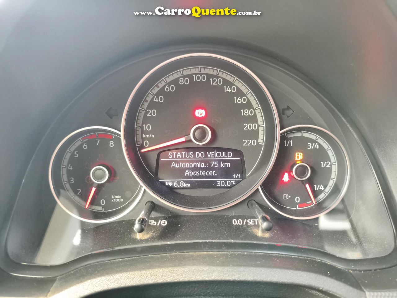 VOLKSWAGEN   UP! CONNECT 1.0 TSI TOTAL FLEX 12V 5P   PRETO 2020 1.0 FLEX - Loja