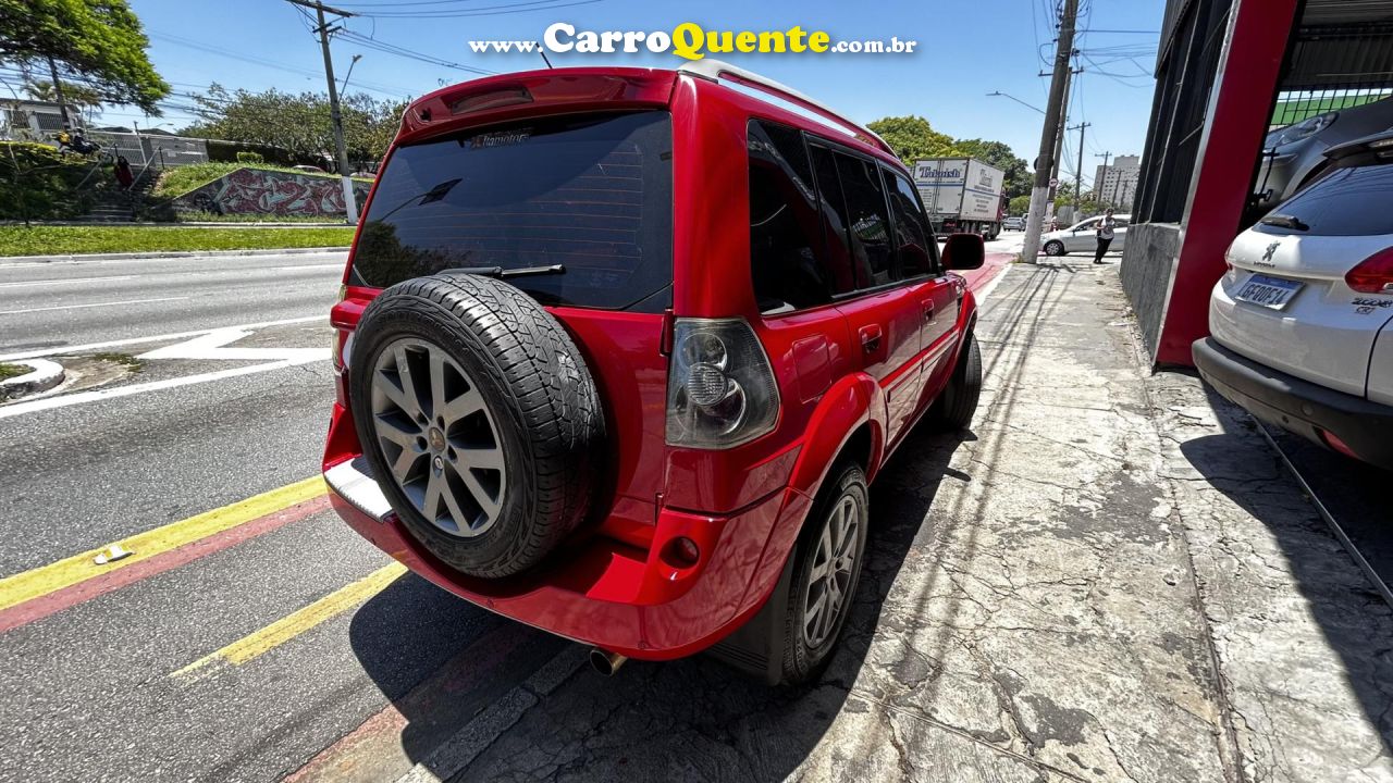 MITSUBISHI   PAJERO TR4 2.0 FLEX 16V 4X2 AUT.   VERMELHO 2013 2.0 FLEX - Loja