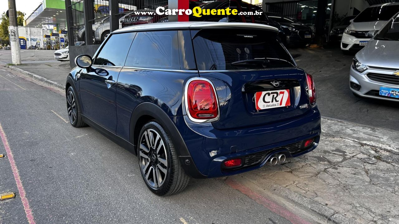 MINI   COOPER S 2.0 TURBO 16V 3P AUT.   AZUL 2019 2.0 GASOLINA - Loja