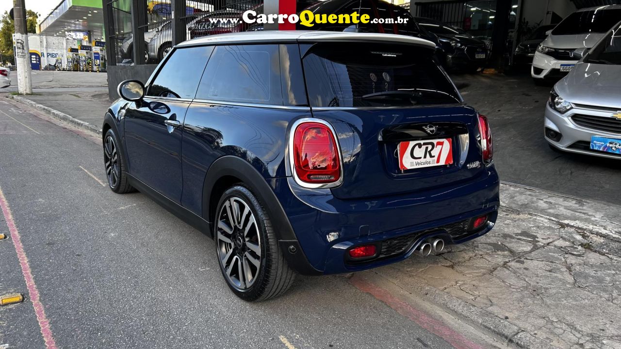 MINI   COOPER S 2.0 TURBO 16V 3P AUT.   AZUL 2019 2.0 GASOLINA - Loja