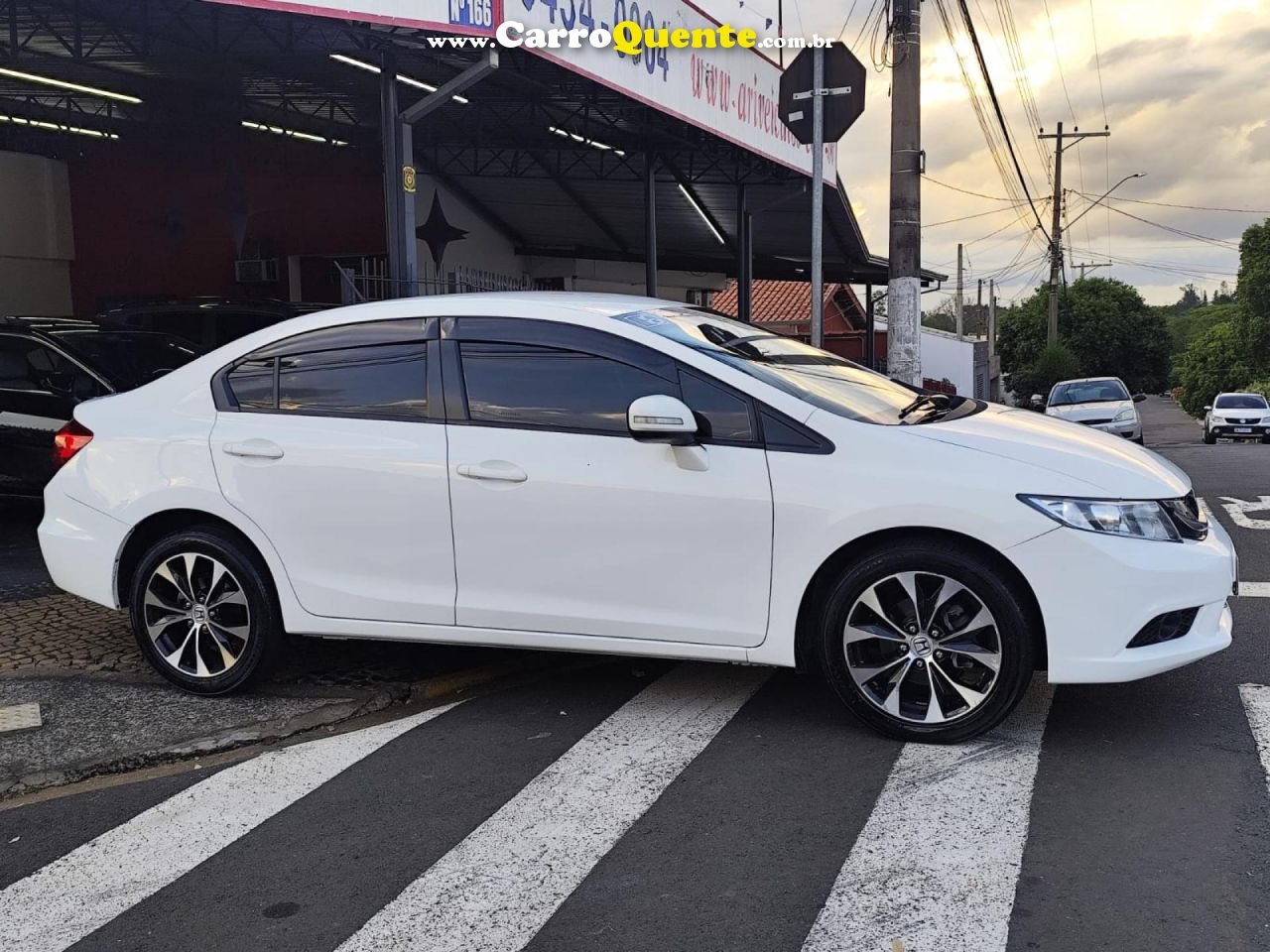 HONDA   CIVIC SEDAN LXR 2.0 FLEXONE 16V AUT. 4P   BRANCO 2016 2.0 FLEX - Loja