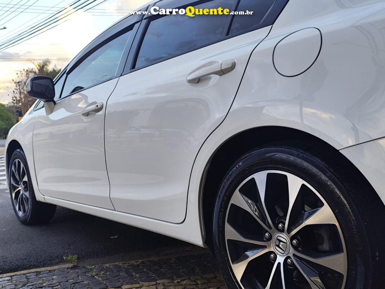 HONDA   CIVIC SEDAN LXR 2.0 FLEXONE 16V AUT. 4P   BRANCO 2016 2.0 FLEX - Loja