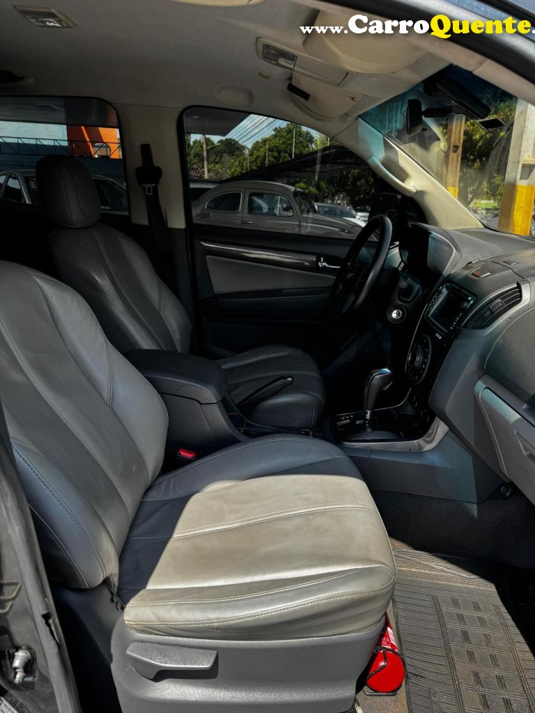 CHEVROLET   S10 PICK-UP LTZ 2.8 TDI 4X4 CD DIES.AUT   PRETO 2014 2.8 GASOLINA - Loja