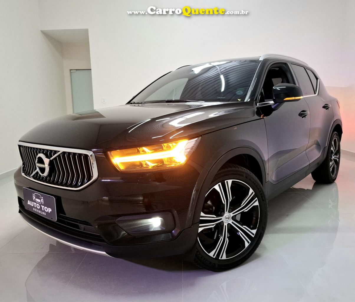 VOLVO   VOLVO XC40 T4 INSCRIPT   PRETO 2021 2.0 GASOLINA - Loja