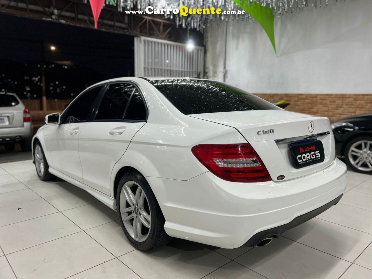 MERCEDES-BENZ   C-180 CGI TOURING SPORT 1.6 TB AUT.   BRANCO 2013 1.6 GASOLINA - Loja