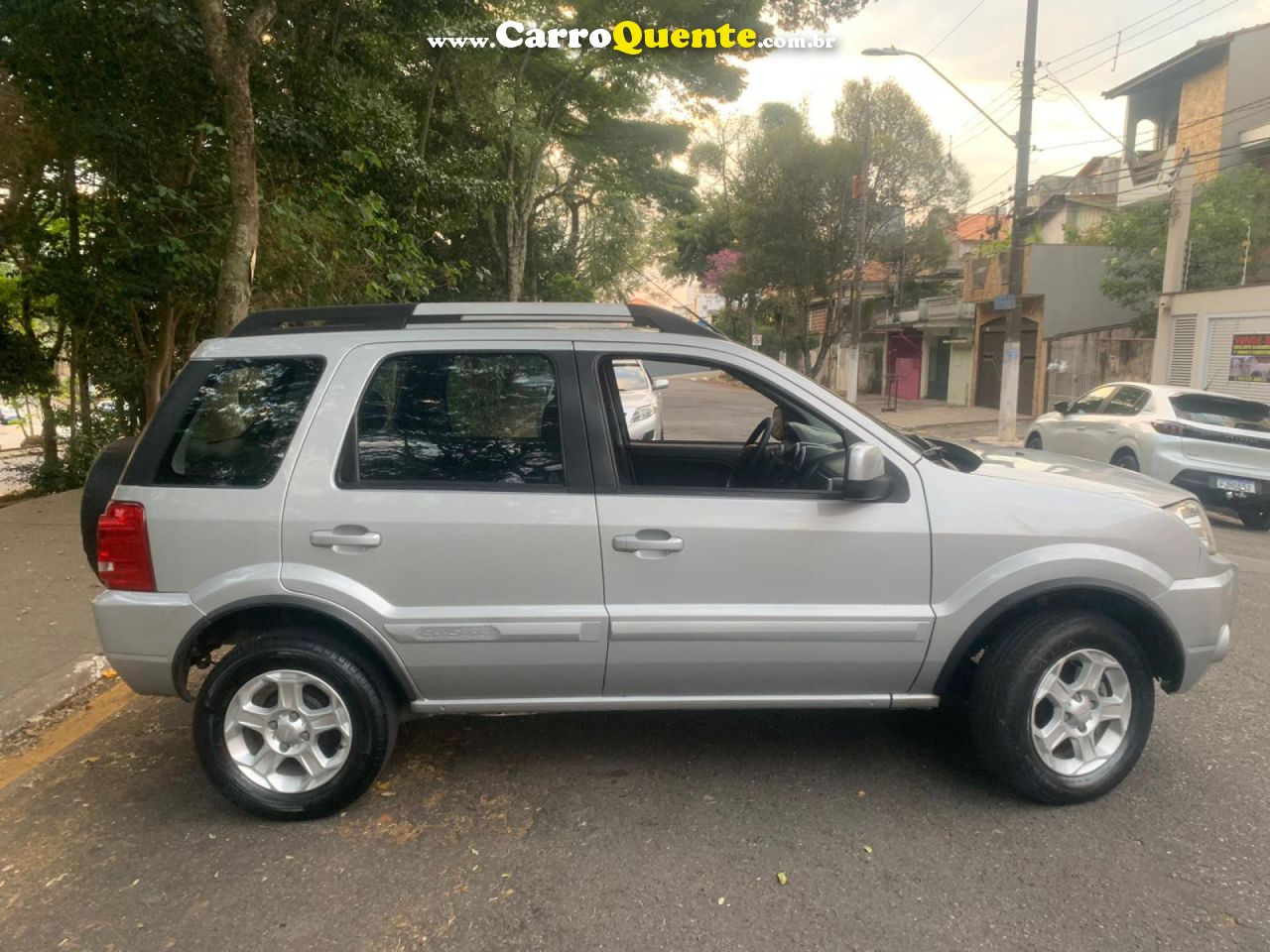 FORD   ECOSPORT XLT 2.0 2.0 FLEX 16V 5P AUT.   PRATA 2012 2.0 FLEX - Loja