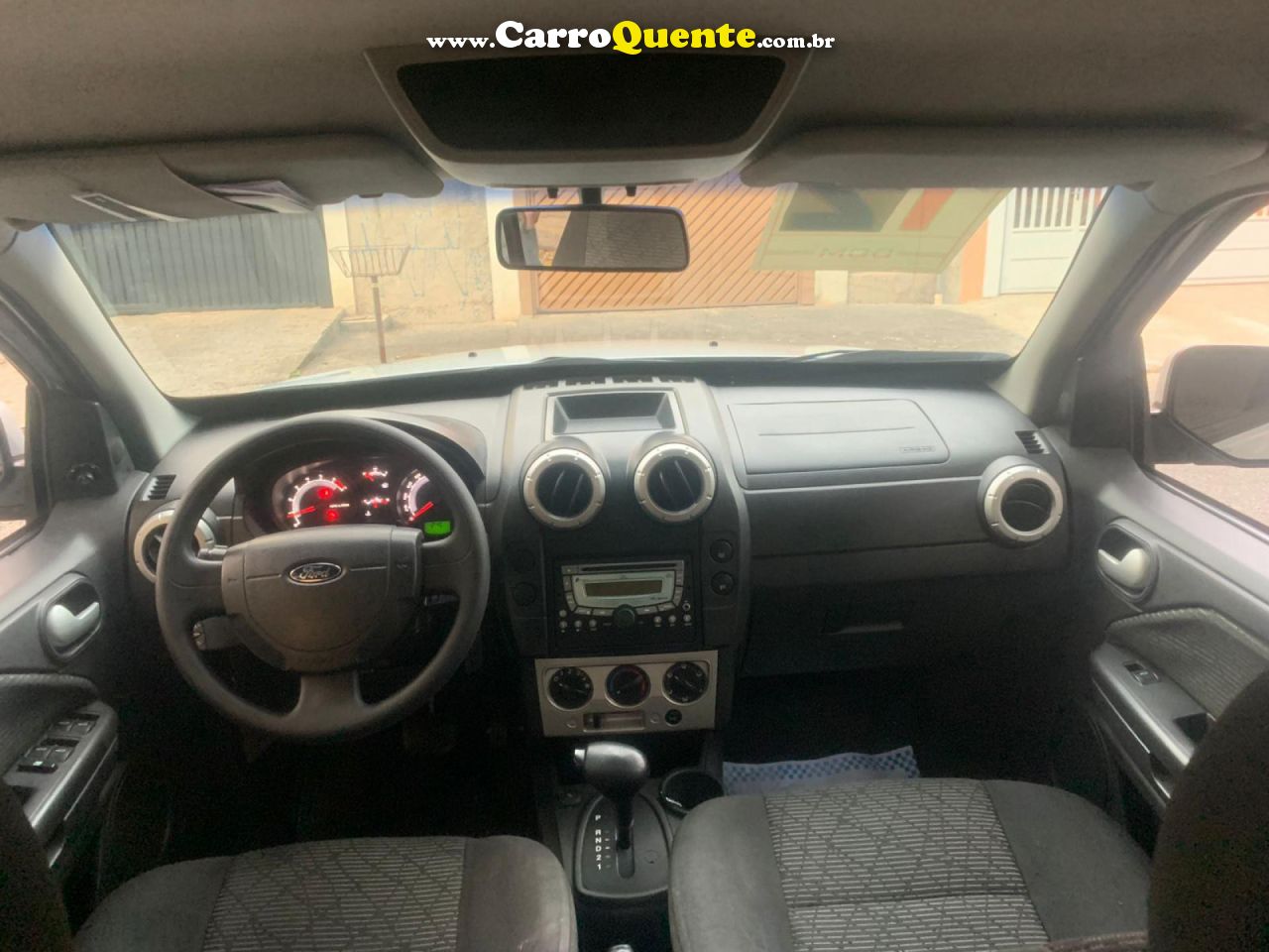 FORD   ECOSPORT XLT 2.0 2.0 FLEX 16V 5P AUT.   PRATA 2012 2.0 FLEX - Loja